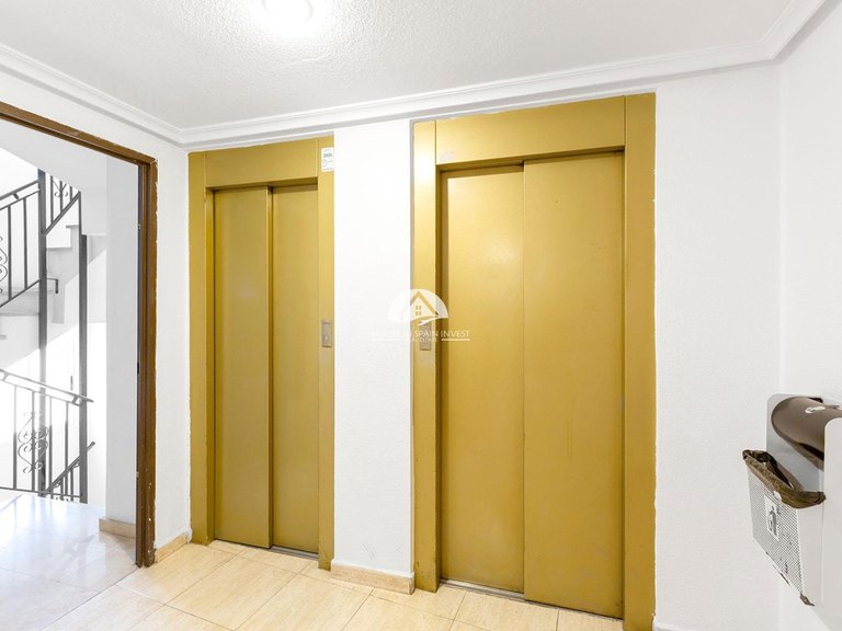 Apartment for Sale in Centro Torrevieja, Alicante 23