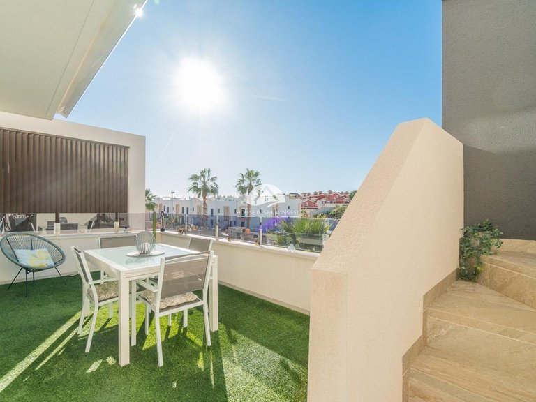 Apartment for Sale in Villamartín - Las Filipinas Orihuela Costa, Alicante 10