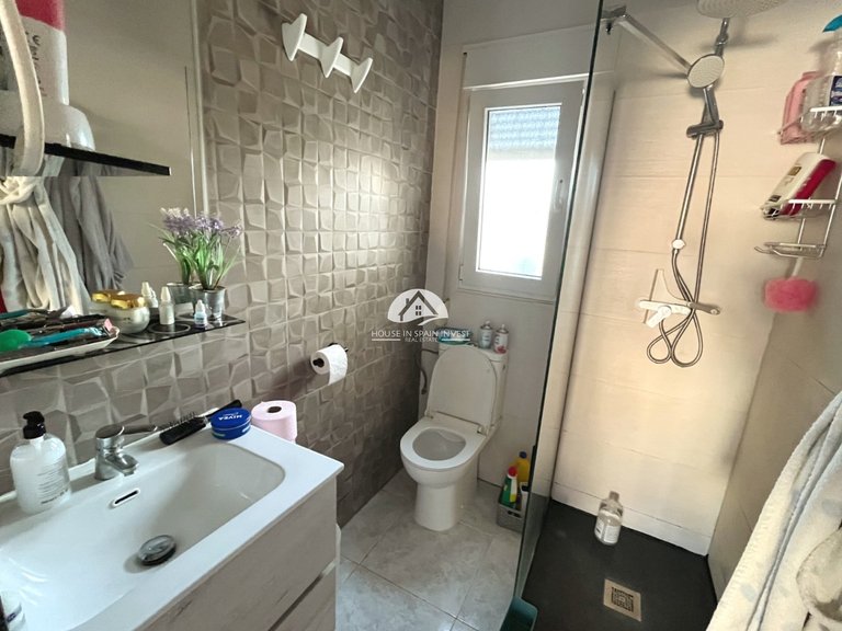 Villa for Sale in Ciudad Quesada Rojales - Ciudad Quesada, Alicante 13