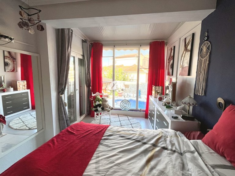 Villa for Sale in Ciudad Quesada Rojales - Ciudad Quesada, Alicante 16
