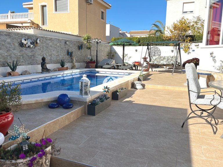 Villa for Sale in Ciudad Quesada Rojales - Ciudad Quesada, Alicante 29