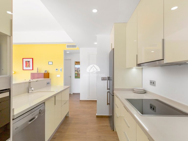 Villa for Sale in Vistabella Vistabella Golf, Alicante 13