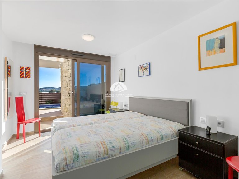 Villa for Sale in Vistabella Vistabella Golf, Alicante 18