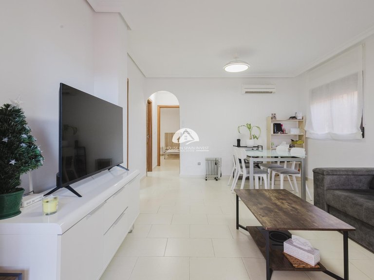 Villa for Sale in Aguas Nuevas - Sector 25 Torrevieja, Alicante 4