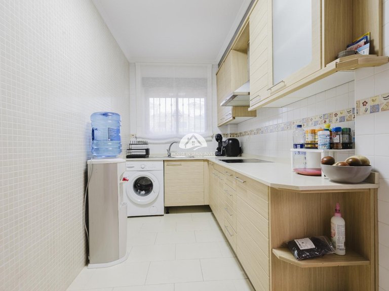 Villa for Sale in Aguas Nuevas - Sector 25 Torrevieja, Alicante 10