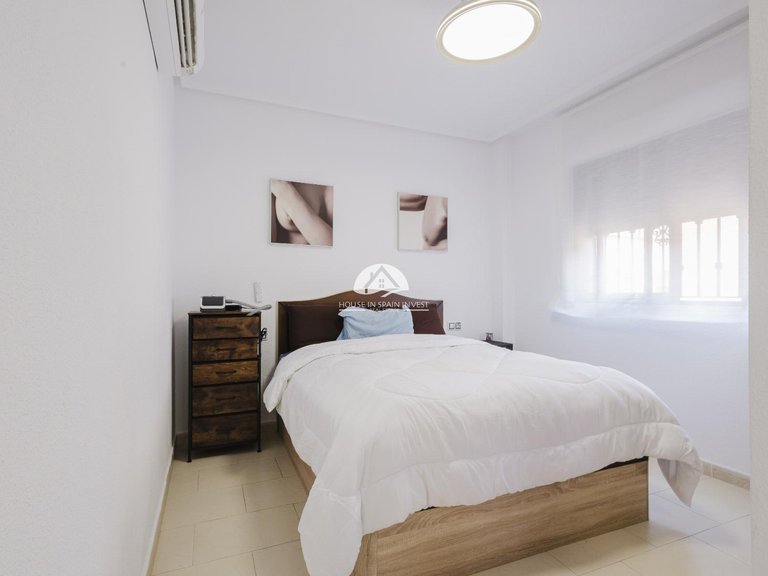 Villa for Sale in Aguas Nuevas - Sector 25 Torrevieja, Alicante 15
