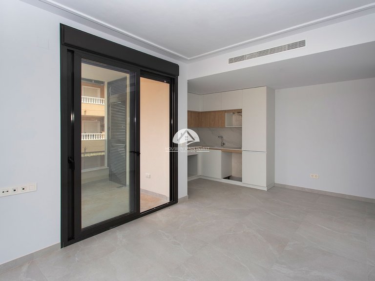 Apartment for Sale in Playa del Cura Torrevieja, Alicante 10