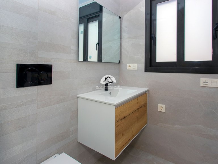 Apartment for Sale in Playa del Cura Torrevieja, Alicante 18