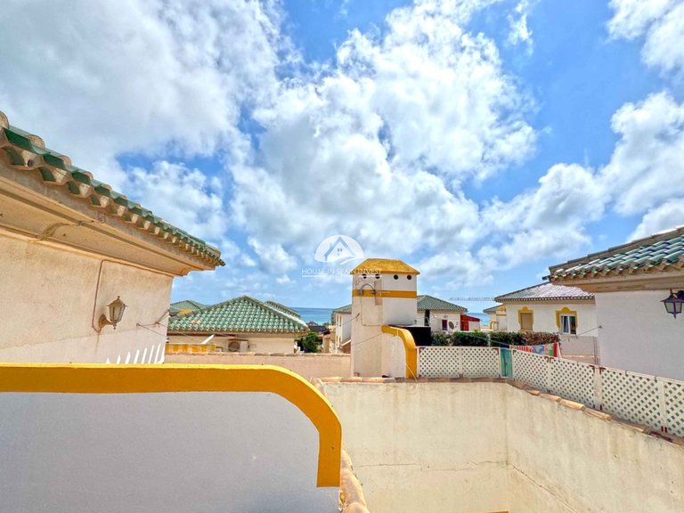 Apartment for Sale in La Mata Torrevieja, Alicante 15