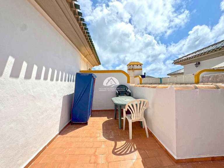 Apartment for Sale in La Mata Torrevieja, Alicante 16