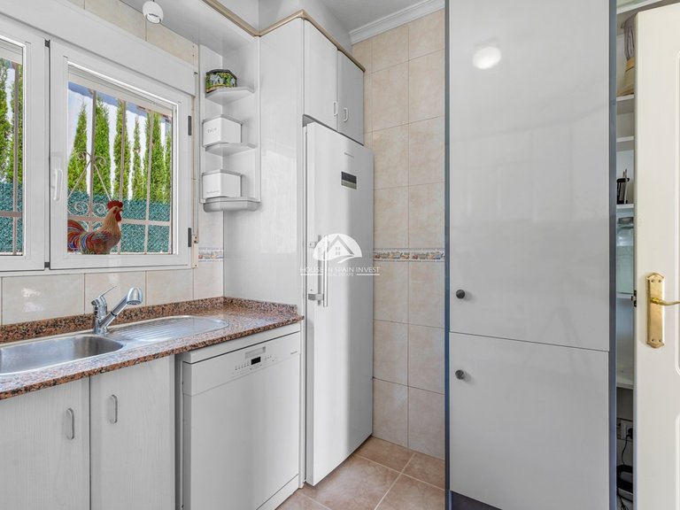 Villa for Sale in Ciudad Quesada Rojales - Ciudad Quesada, Alicante 17