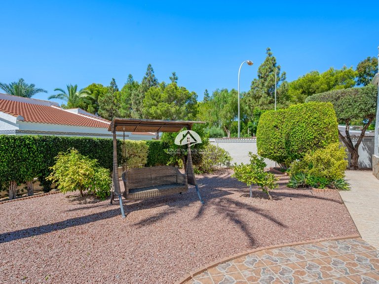 Villa for Sale in Ciudad Quesada Rojales - Ciudad Quesada, Alicante 35