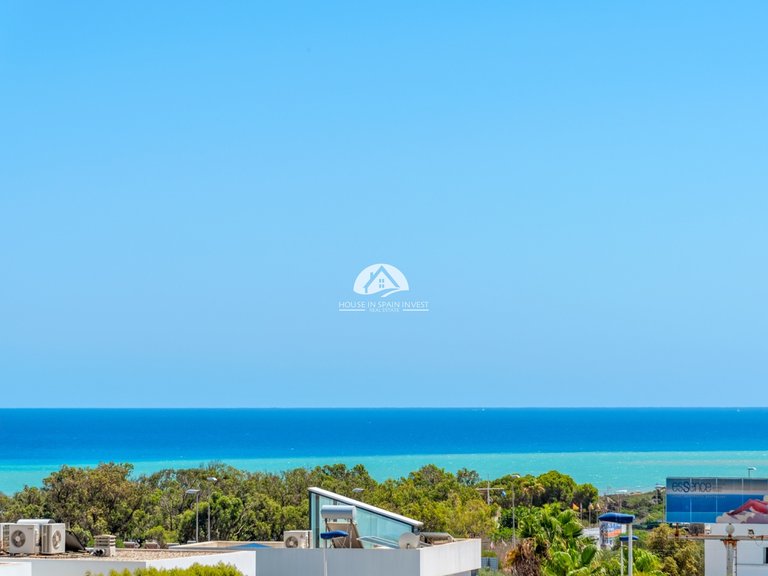 Villa for Sale in Guardamar - El Raso Guardamar Del Segura, Alicante 4