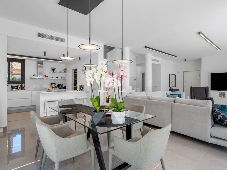 Villa for Sale in Guardamar - El Raso Guardamar Del Segura, Alicante 9