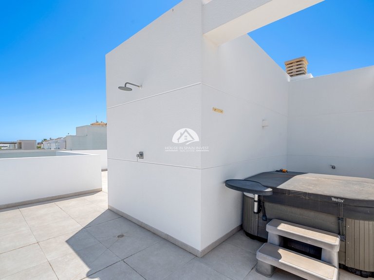 Villa for Sale in Guardamar - El Raso Guardamar Del Segura, Alicante 46