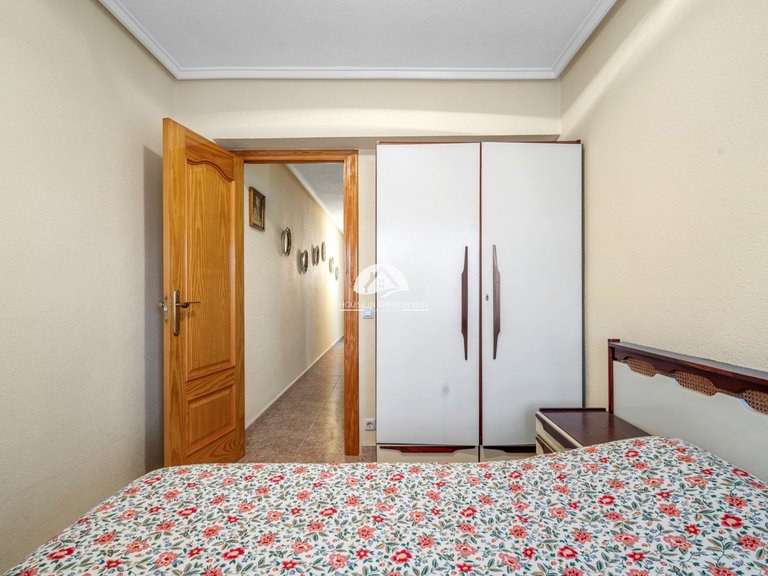 Apartment for Sale in Torrevieja Torrevieja, Alicante 12