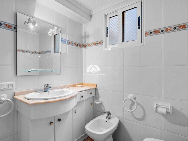 Apartment for Sale in Torrevieja Torrevieja, Alicante 13