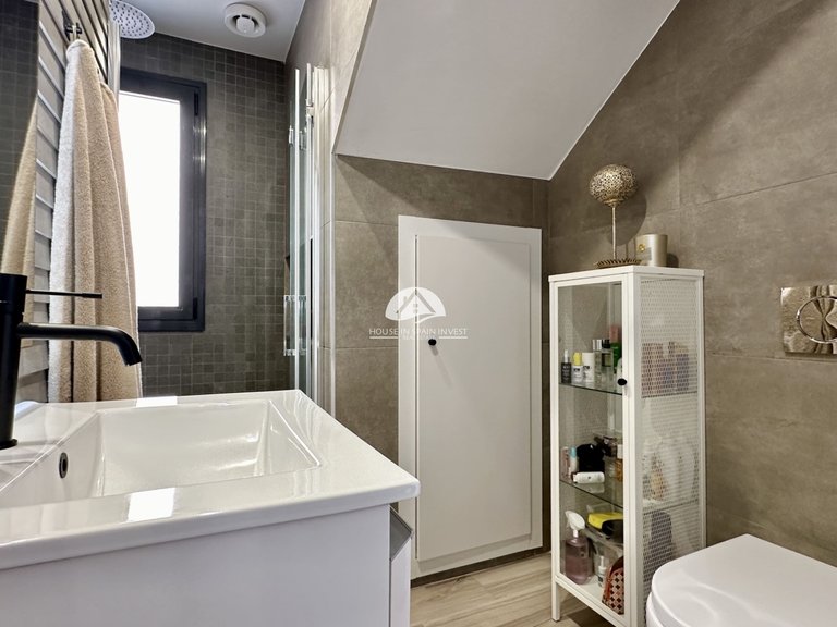 Villa for Sale in Lomas de Cabo Roig Orihuela Costa, Alicante 8