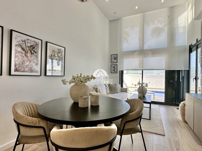 Villa for Sale in Lomas de Cabo Roig Orihuela Costa, Alicante 16