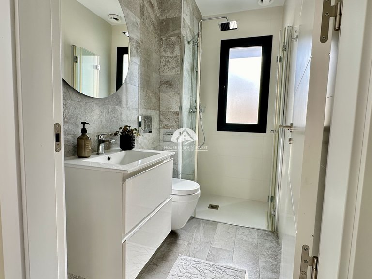 Villa for Sale in Lomas de Cabo Roig Orihuela Costa, Alicante 38