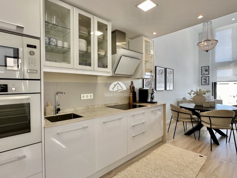 Villa for Sale in Lomas de Cabo Roig Orihuela Costa, Alicante 42