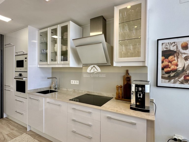 Villa for Sale in Lomas de Cabo Roig Orihuela Costa, Alicante 44