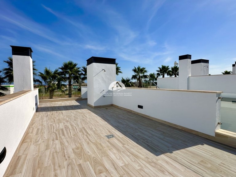 Villa for Sale in Lomas de Cabo Roig Orihuela Costa, Alicante 47