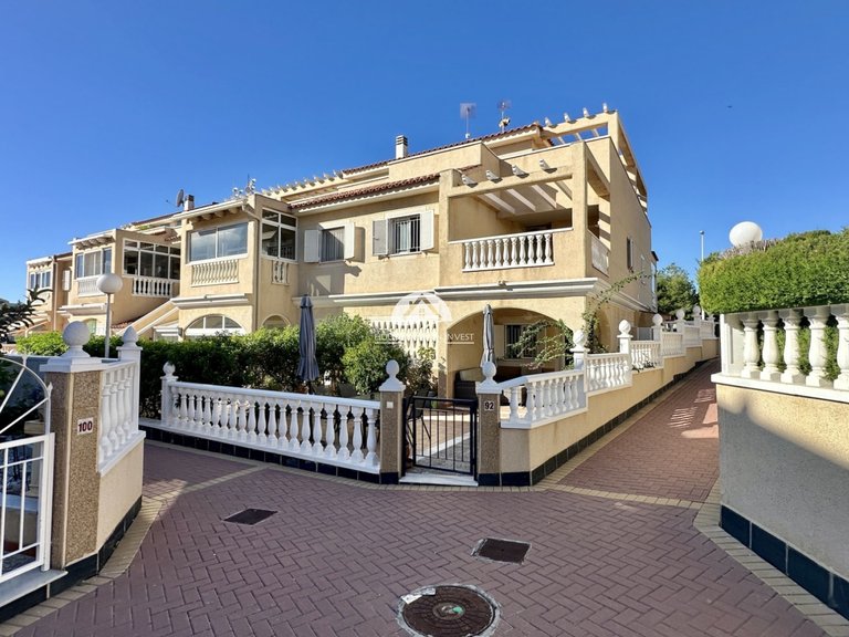 Apartment for Sale in Playa Flamenca Orihuela Costa, Alicante 2
