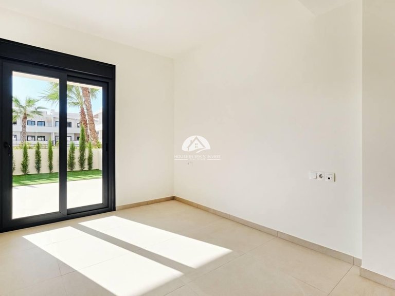 Apartment for Sale in La Veleta Torrevieja, Alicante 42