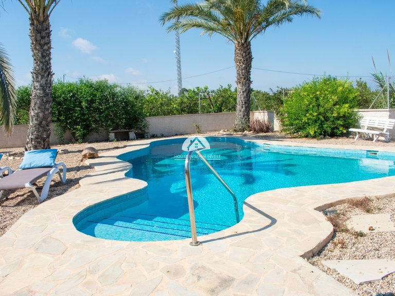 Villa for Sale in Guardamar - El Raso Guardamar Del Segura, Alicante 3
