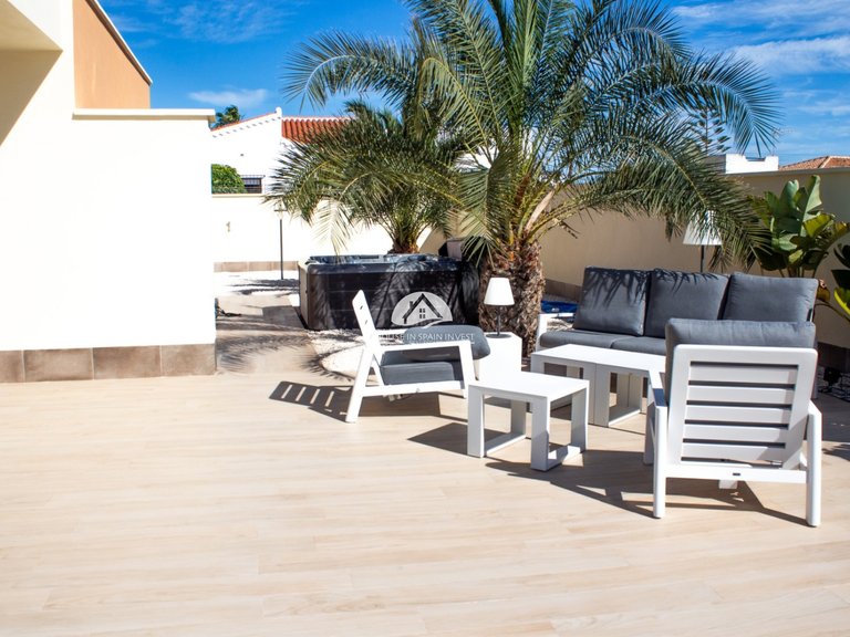 Villa for Sale in La Siesta - El Salado - Torreta Torrevieja, Alicante 30