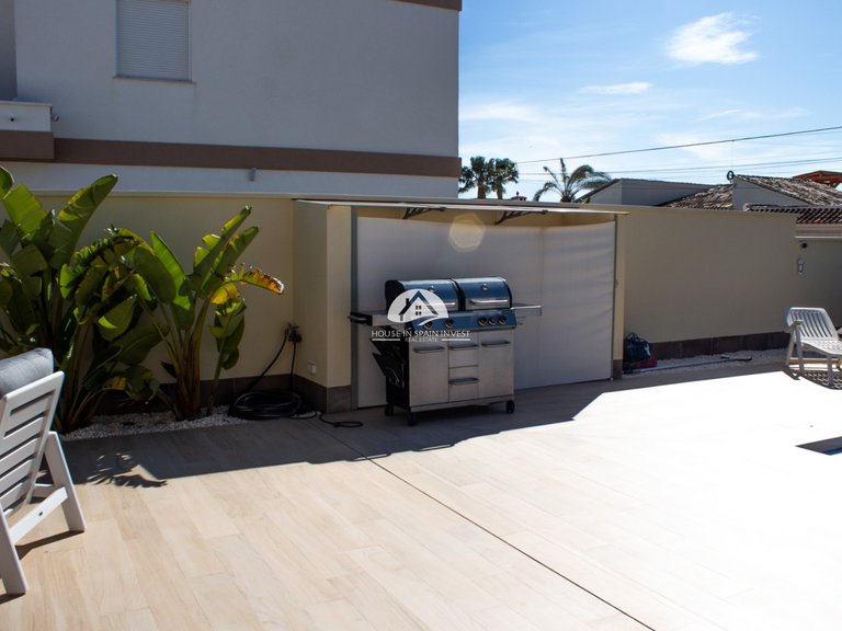 Villa for Sale in La Siesta - El Salado - Torreta Torrevieja, Alicante 31