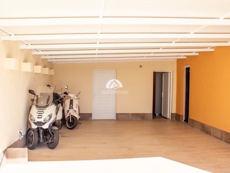 Villa for Sale in La Siesta - El Salado - Torreta Torrevieja, Alicante 36