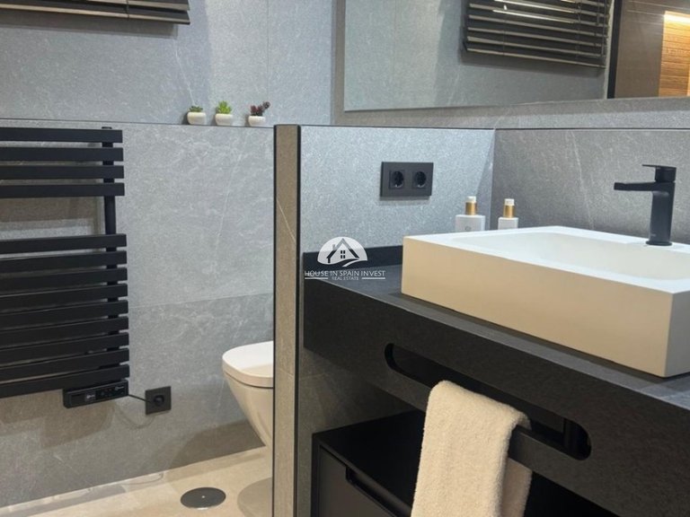 Apartment for Sale in Torrevieja Torrevieja, Alicante 15