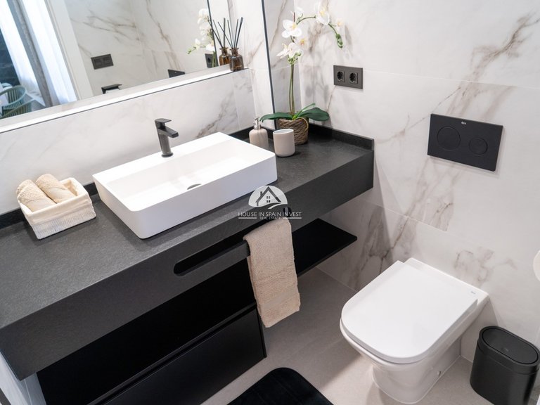 Apartment for Sale in La Zenia Orihuela Costa, Alicante 33