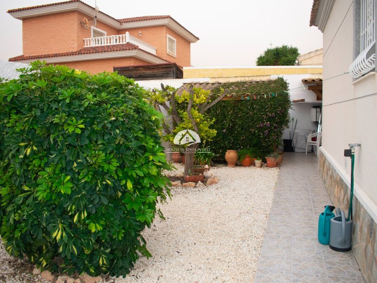 Villa for Sale in Torrevieja Torrevieja, Alicante 22