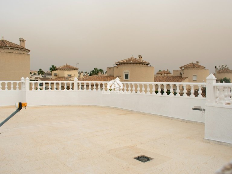 Villa for Sale in Torrevieja Torrevieja, Alicante 24