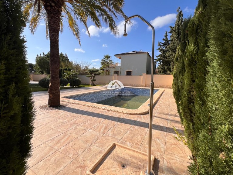 Villa for Sale in Orihuela Costa Orihuela Costa, Alicante 6