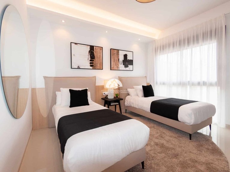 Villa for Sale in Rojales Rojales - Ciudad Quesada, Alicante 16