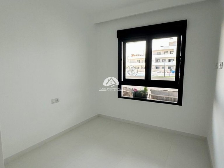 Apartment for Sale in San Miguel de Salinas San Miguel De Salinas, Alicante 11