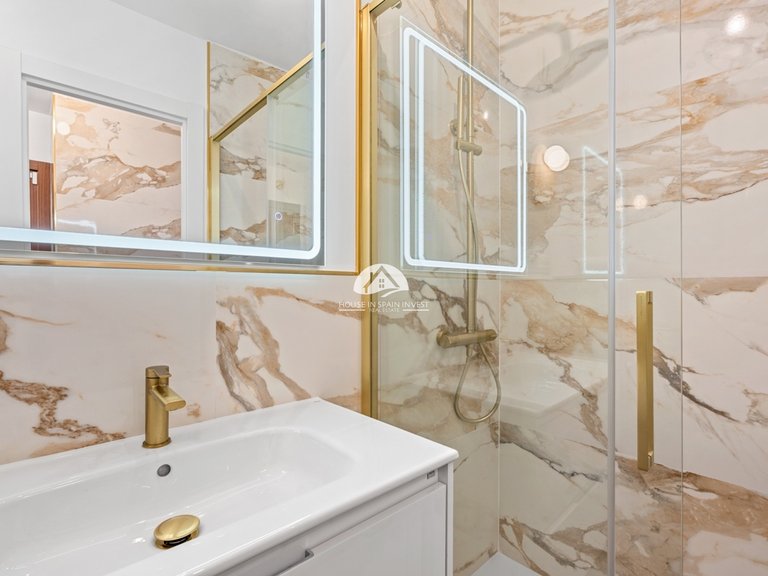 Apartment for Sale in Punta Prima Orihuela Costa, Alicante 9