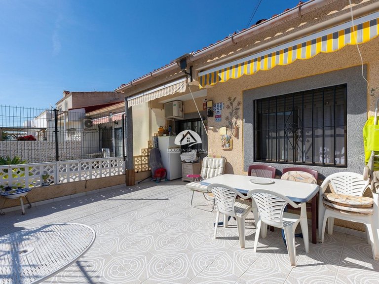 Apartment for Sale in Torreta - Salado Torrevieja, Alicante 2