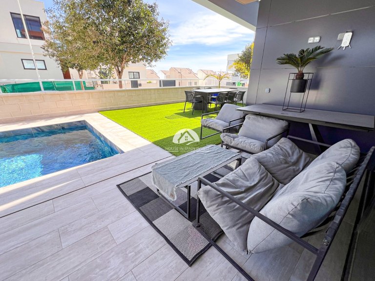 Apartment for Sale in Guardamar - El Raso Guardamar Del Segura, Alicante 19