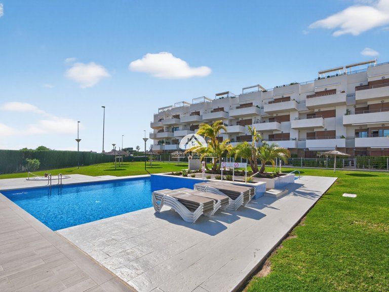 Apartment for Sale in Lomas de Cabo Roig Orihuela Costa, Alicante 45