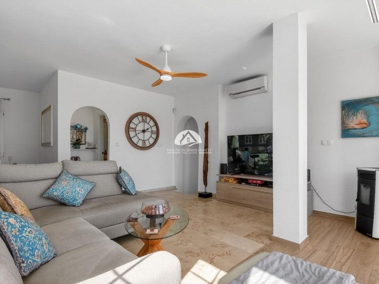 Villa for Sale in Las Ramblas Orihuela Costa, Alicante 7