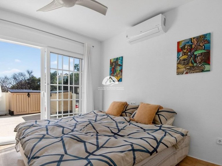 Villa for Sale in Las Ramblas Orihuela Costa, Alicante 19