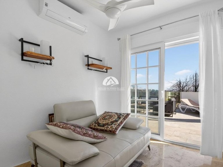 Villa for Sale in Las Ramblas Orihuela Costa, Alicante 20