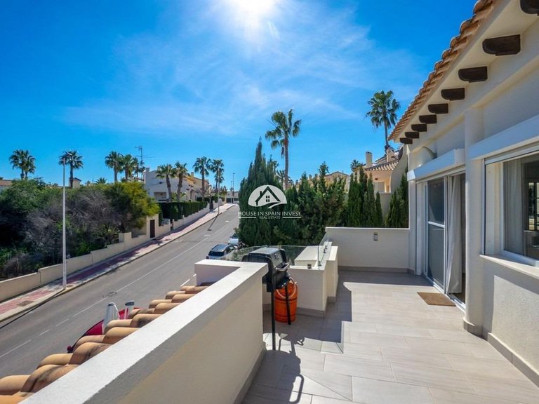 Villa for Sale in Las Ramblas Orihuela Costa, Alicante 28