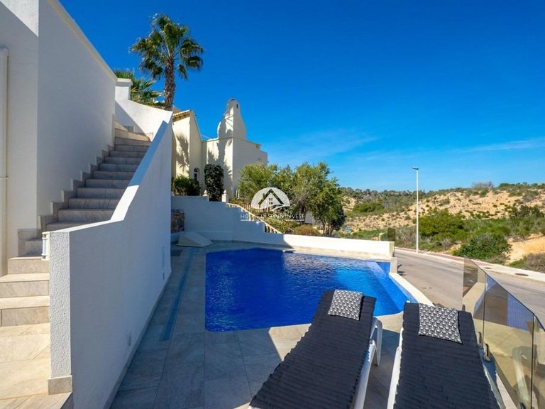 Villa for Sale in Las Ramblas Orihuela Costa, Alicante 34