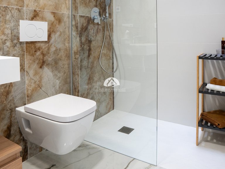 Villa for Sale in Ciudad Quesada Rojales - Ciudad Quesada, Alicante 13